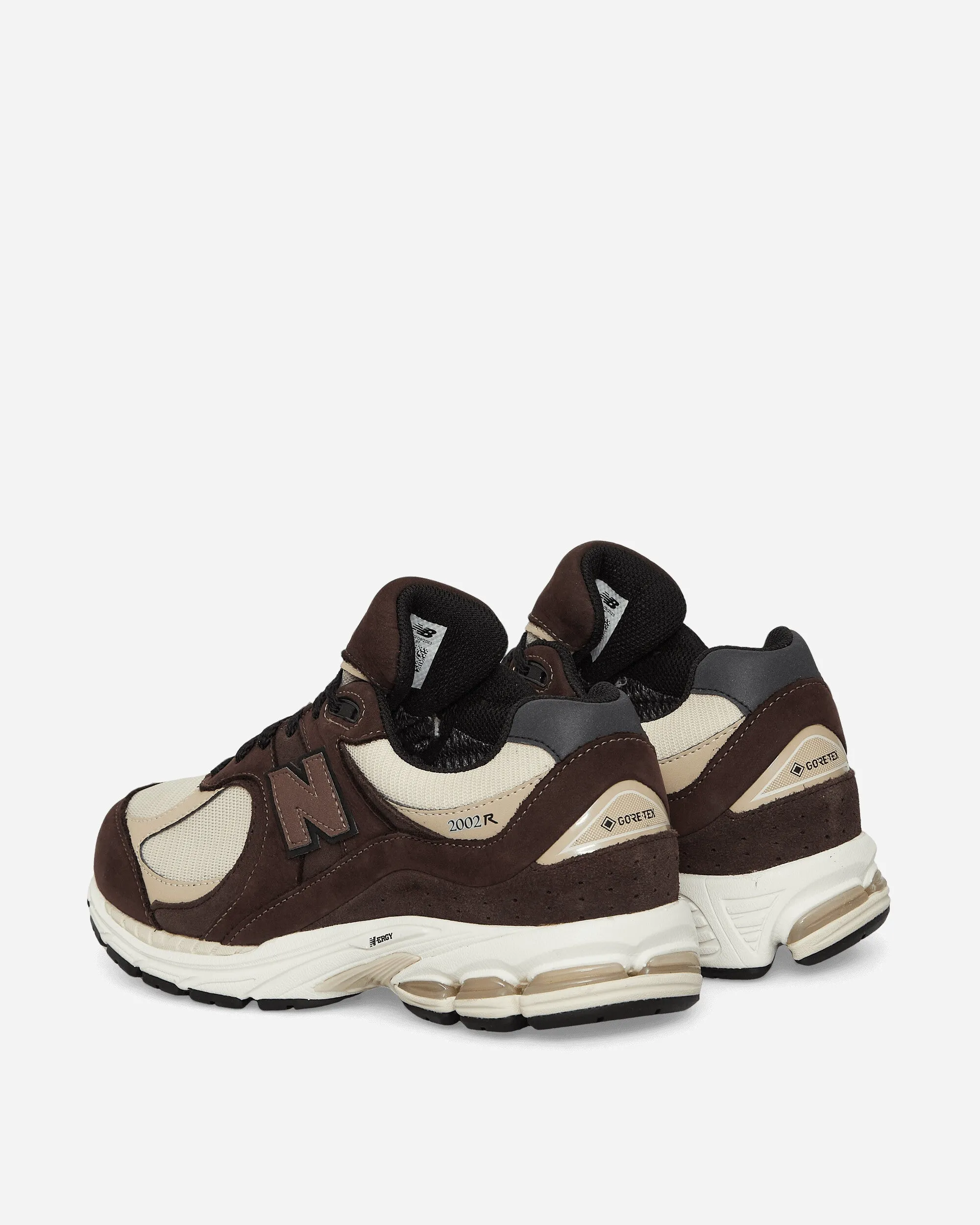 2002RX Sneakers Black Coffee / Sandstone / Stoneware