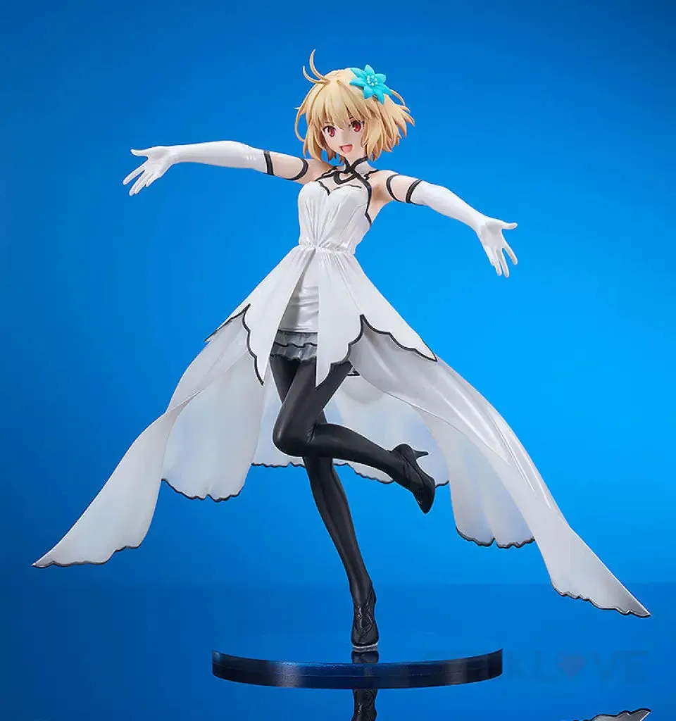 Arcueid Brunestud Dresscode Clad in Glaciers