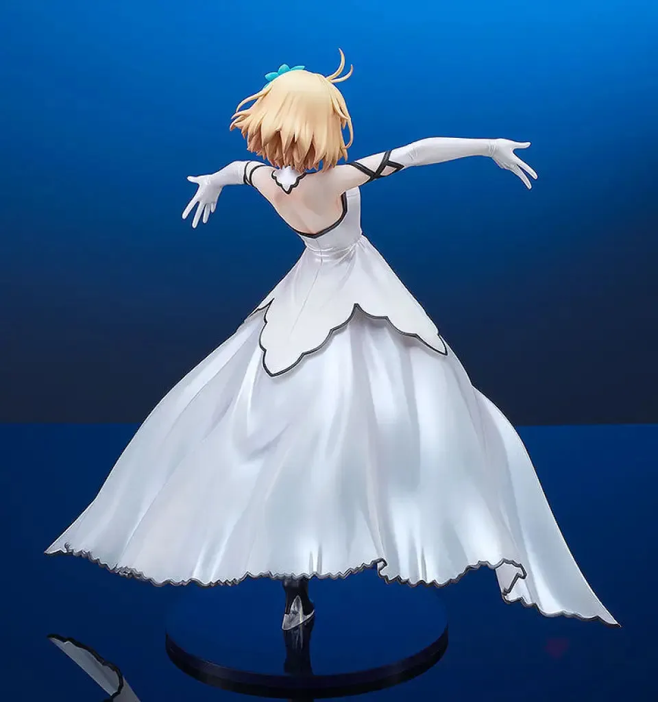 Arcueid Brunestud Dresscode Clad in Glaciers