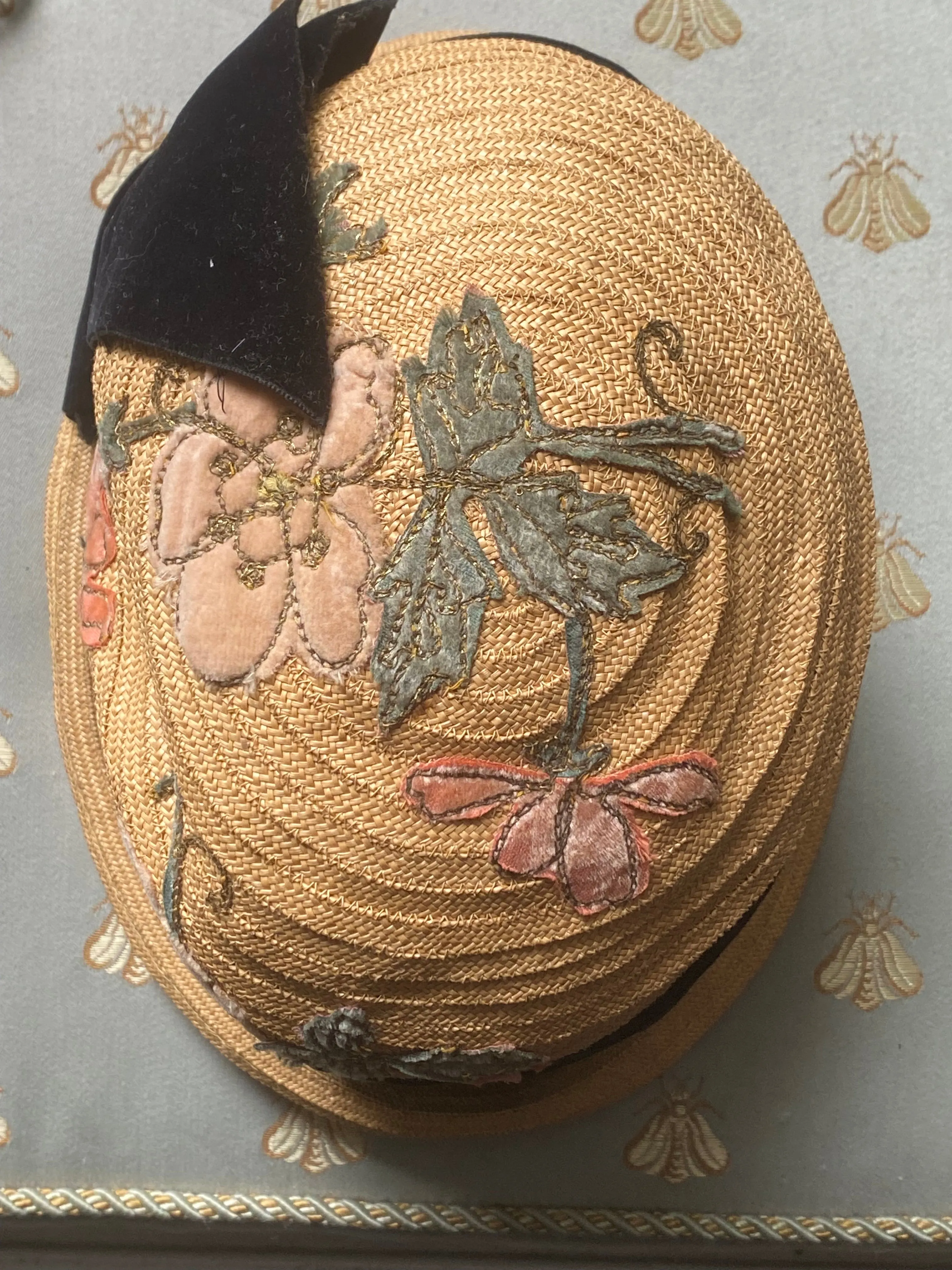 Beautiful 1920's Straw Cloche Hat With Velvet Floral Appliqués By Premier Importers