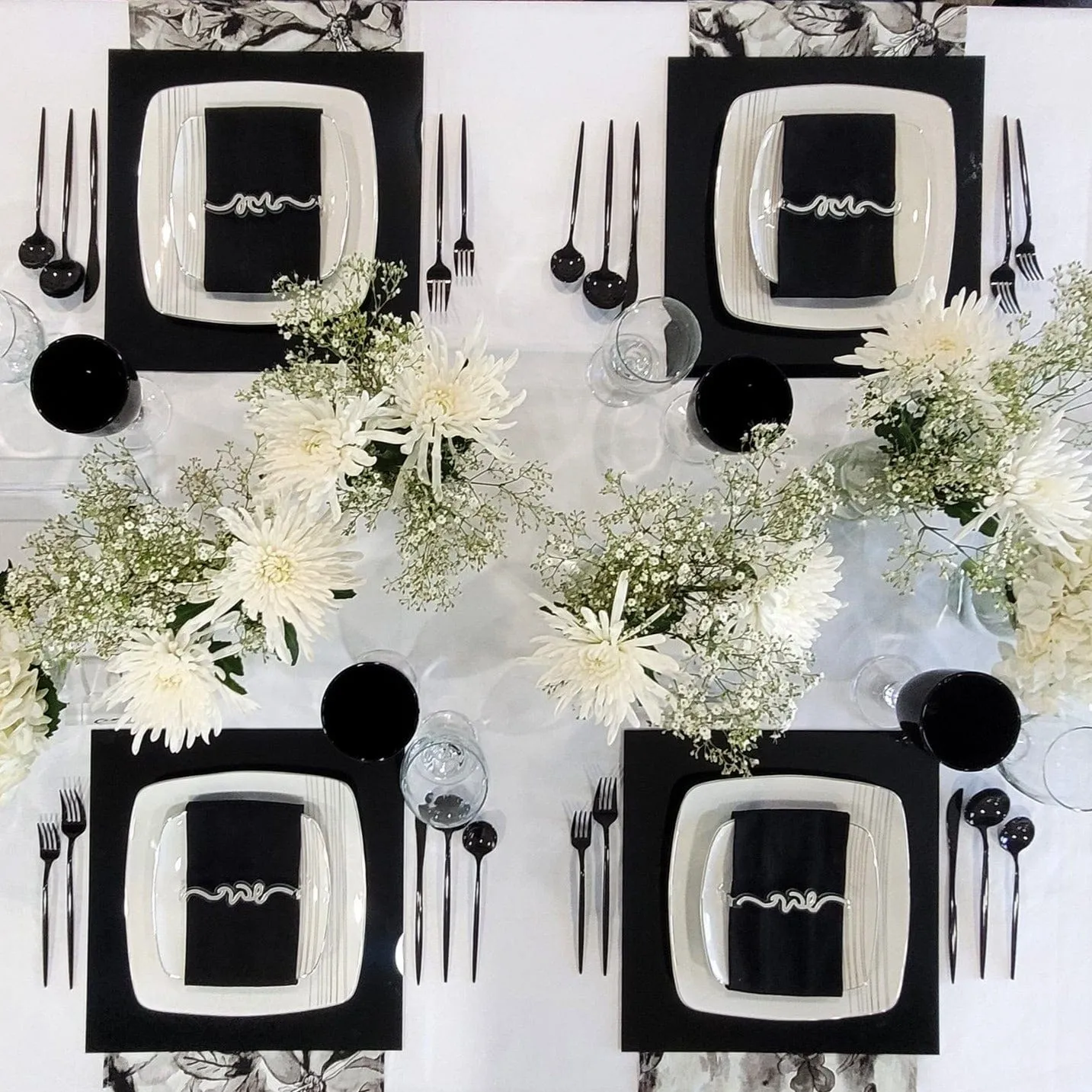 Black & White Tablescape