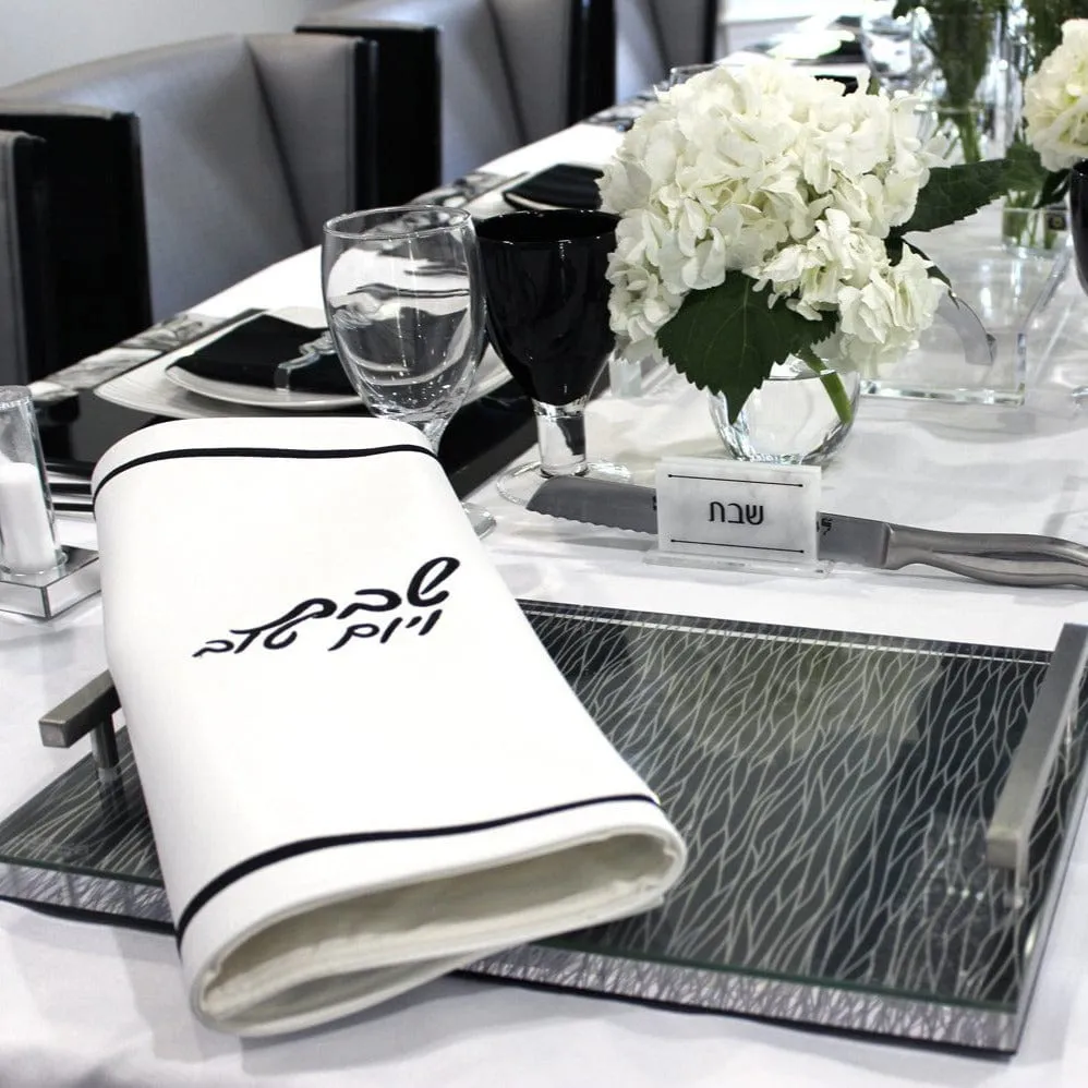 Black & White Tablescape