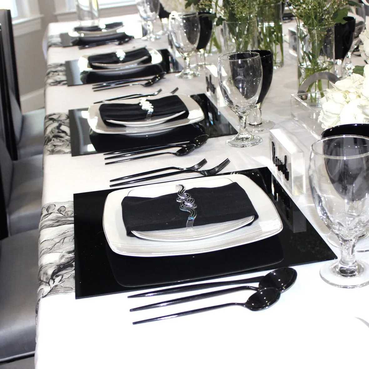 Black & White Tablescape