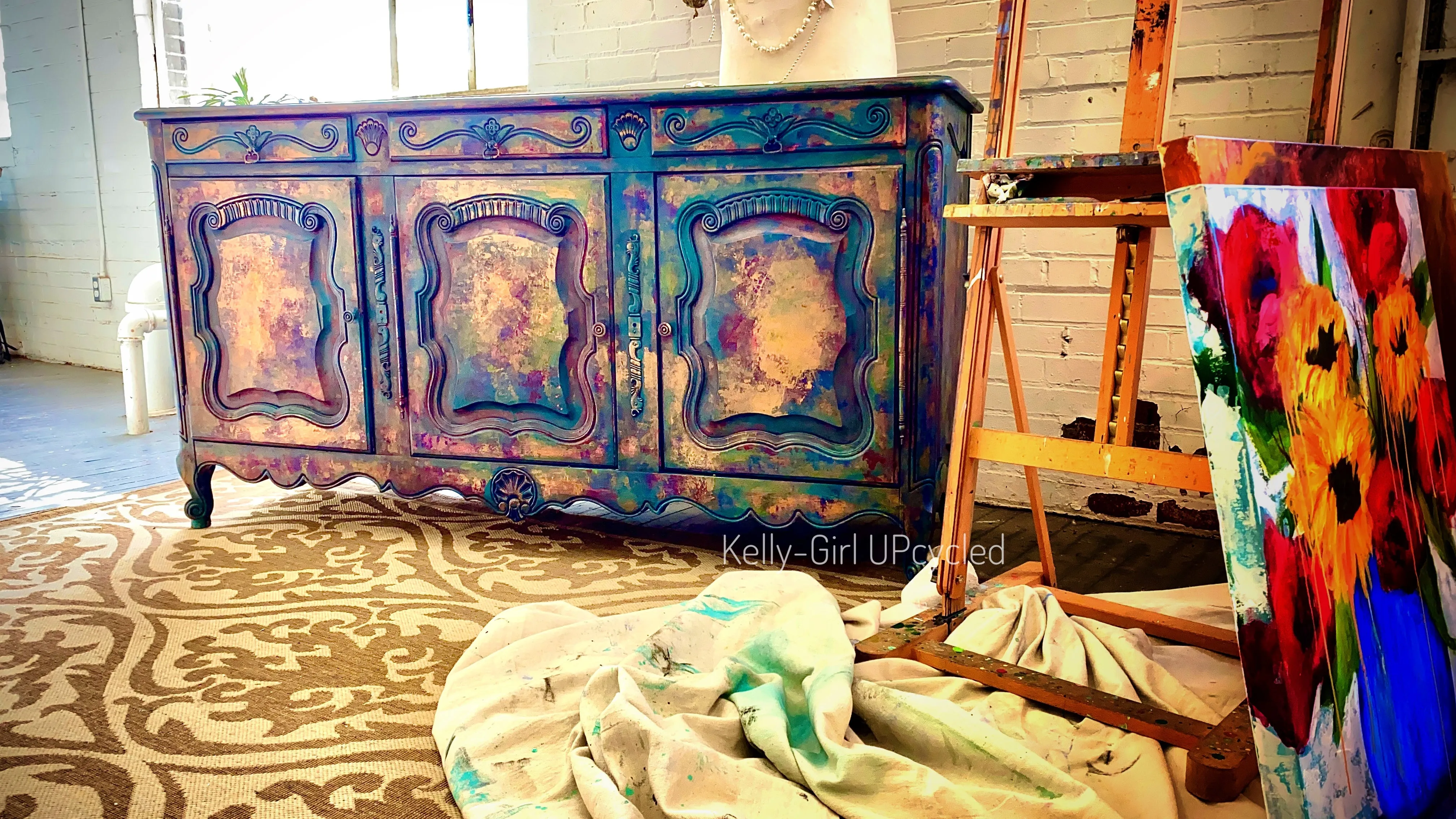 Buffet in painted “Raku” finish