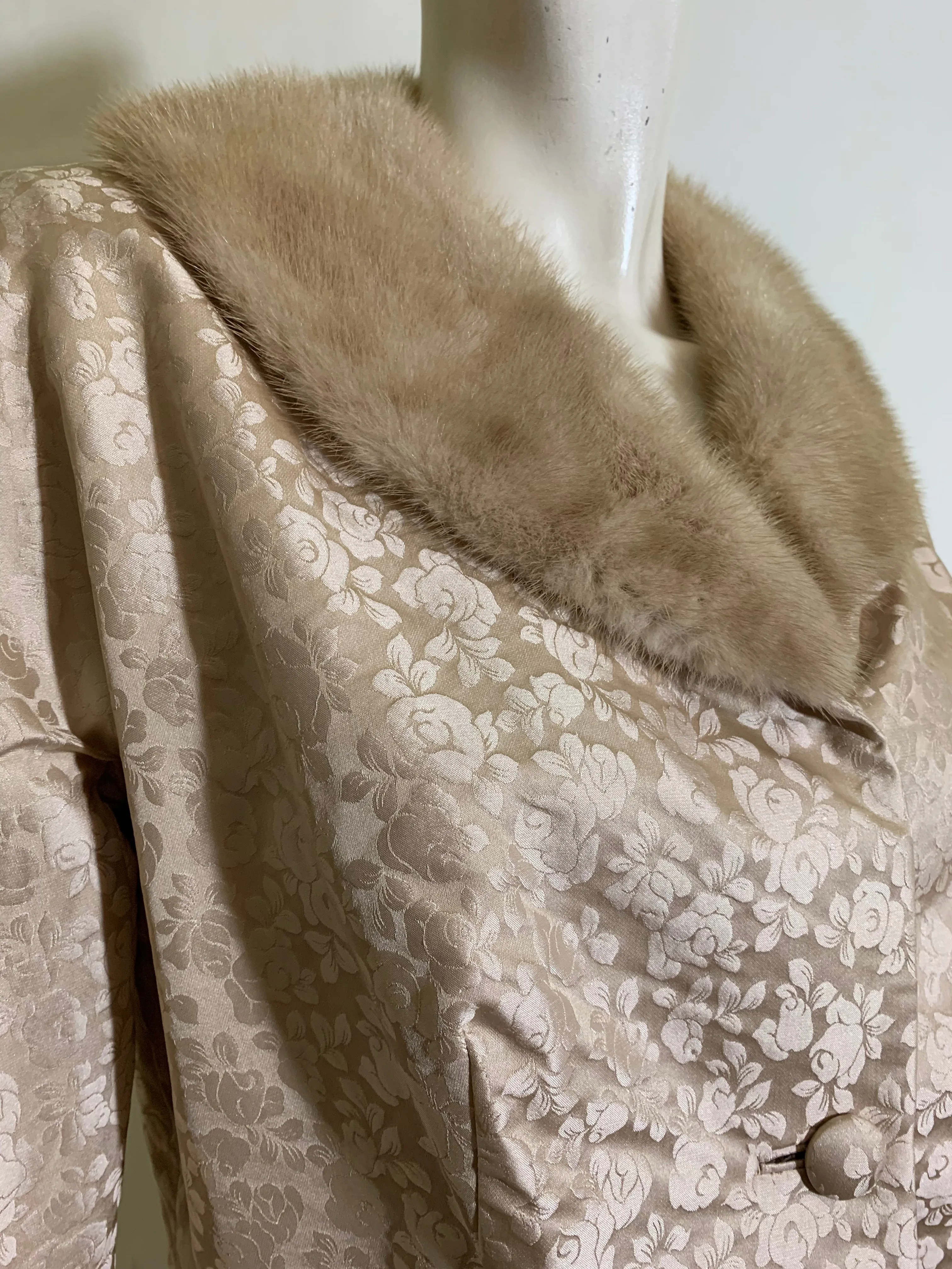 Champagne Floral Weave Silk Mink Collar Cocktail Jacket circa 1960s