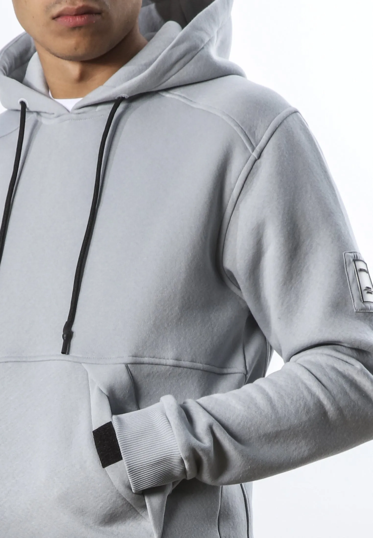 ENDURANCE HOODIE STEEL GREY