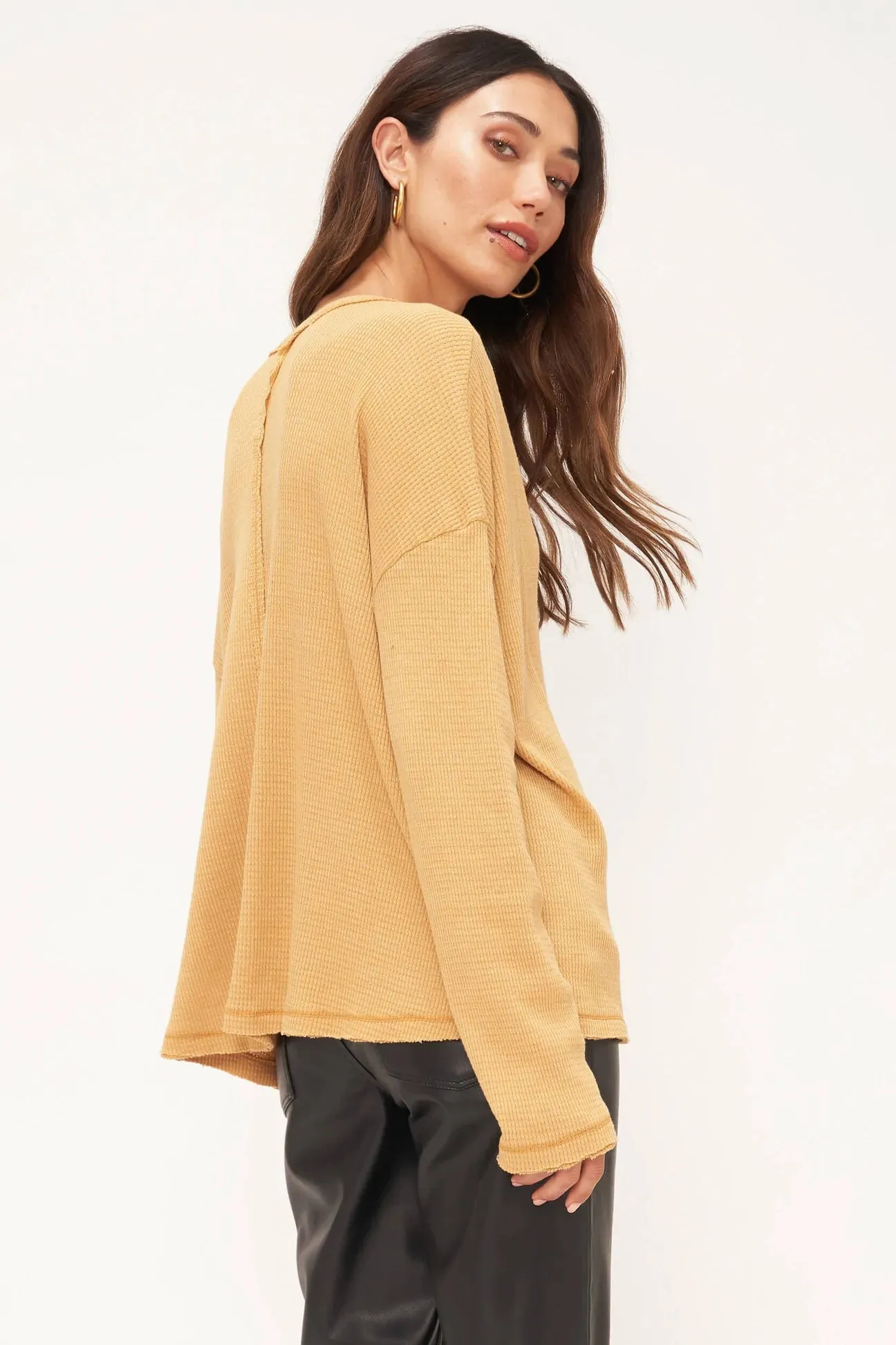 EZRA NOTCH NECK THERMAL LONG SLEEVE