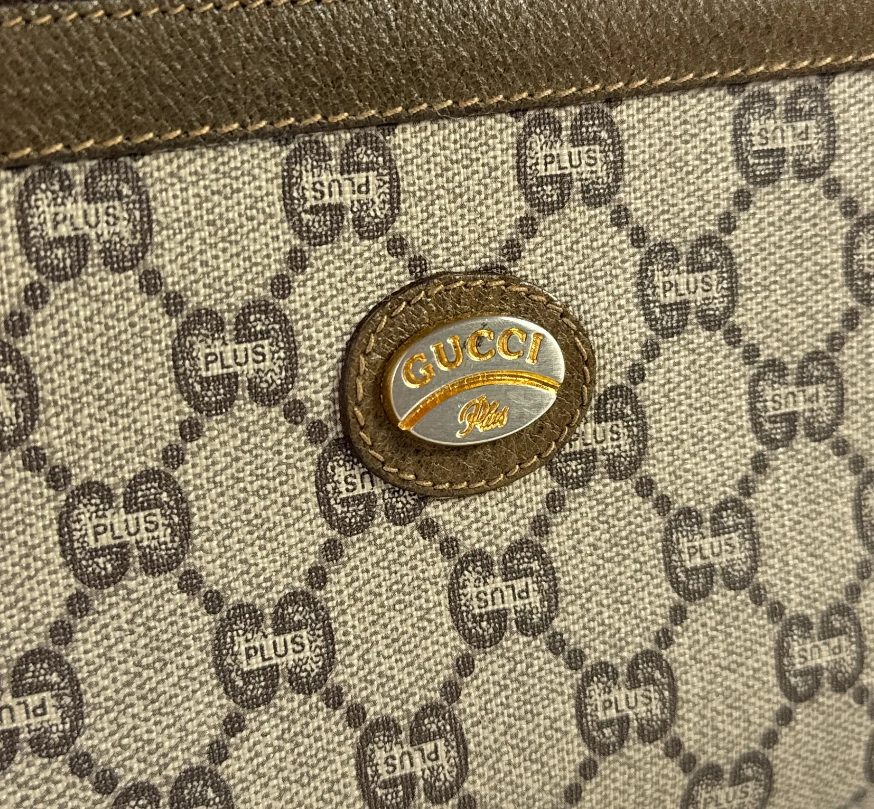 Gucci Plus monogram vintage zip pouch/clutch 70s/80s