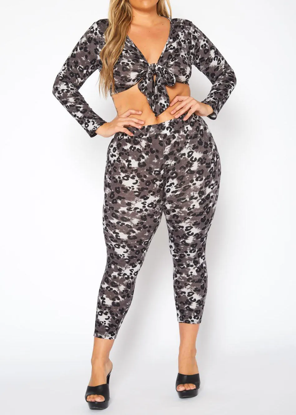 HI Curvy Plus Size Women Leopard Print Tie Front Crop Top & Leggings Sets