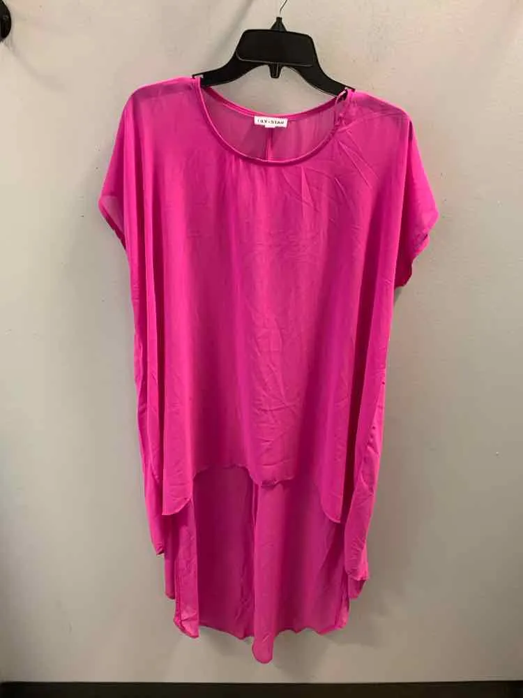 LILLY STAR Tops Size M HOT PINK CAP SLEEVE TOP