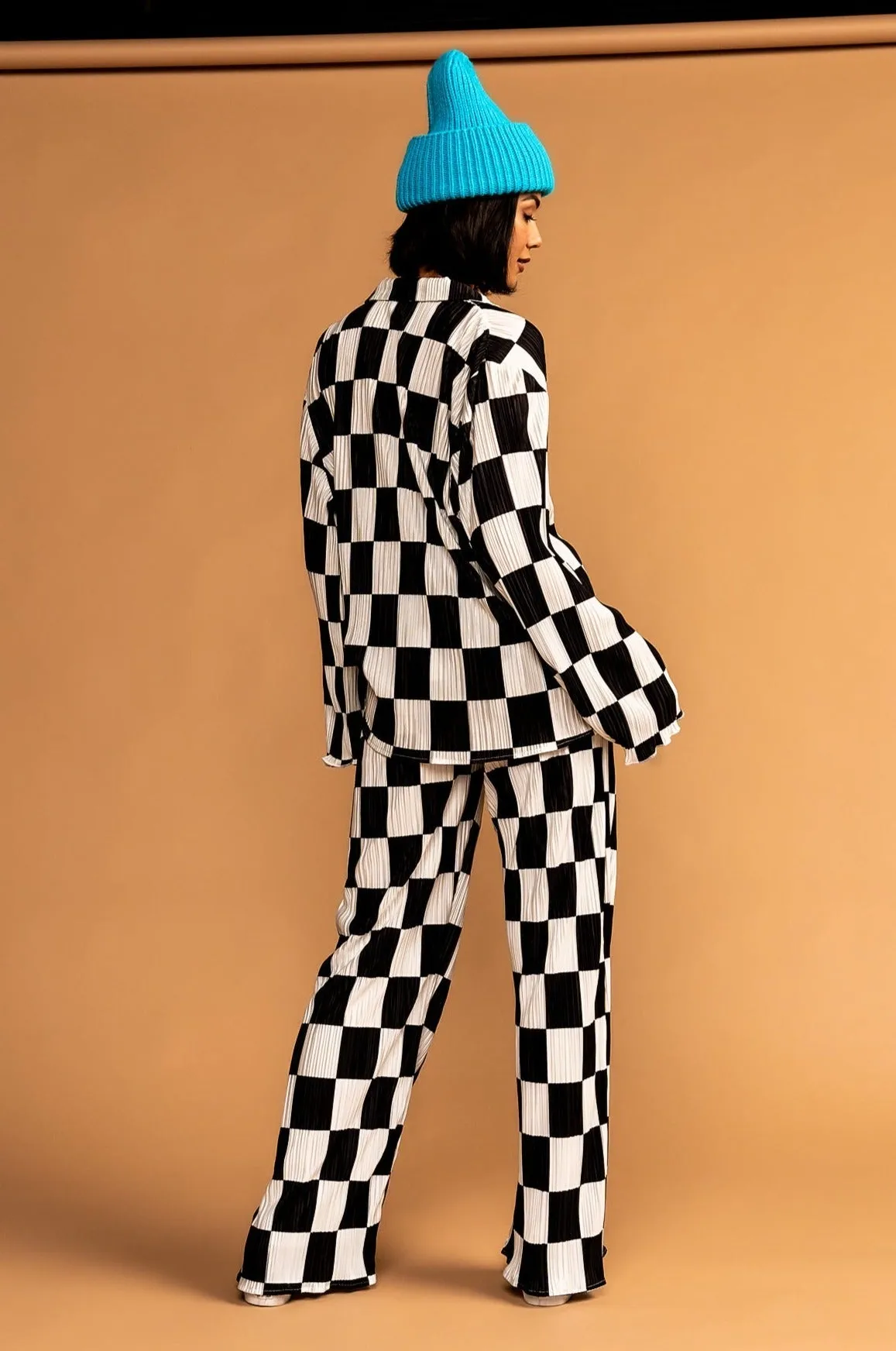 Long Sleeve Plissé Set in Checkerboard