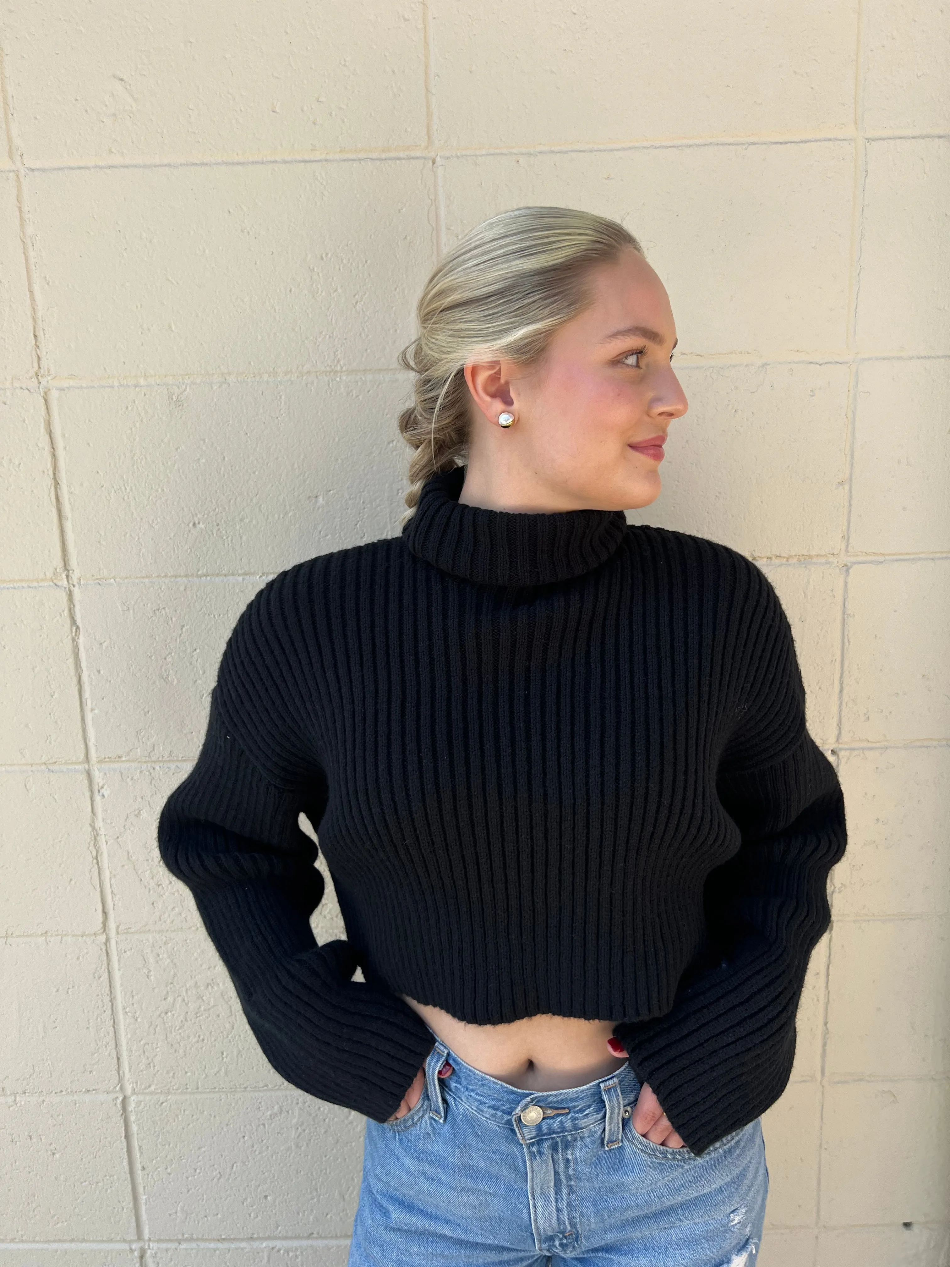 Luna Cropped Sweater