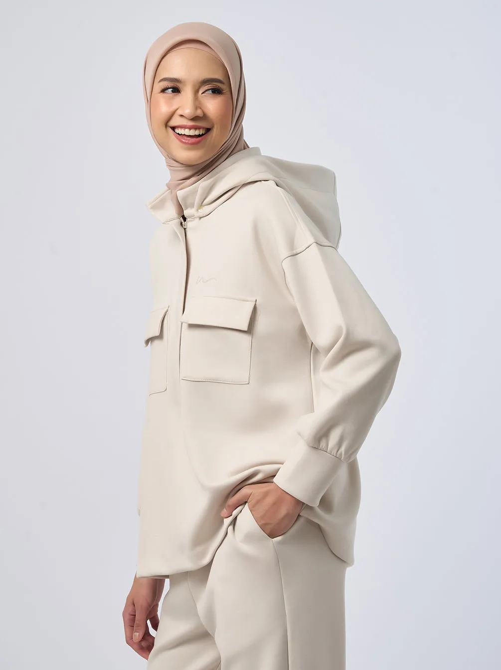 NAYA HOODIE ACTIVE TOP PLAIN CREAM