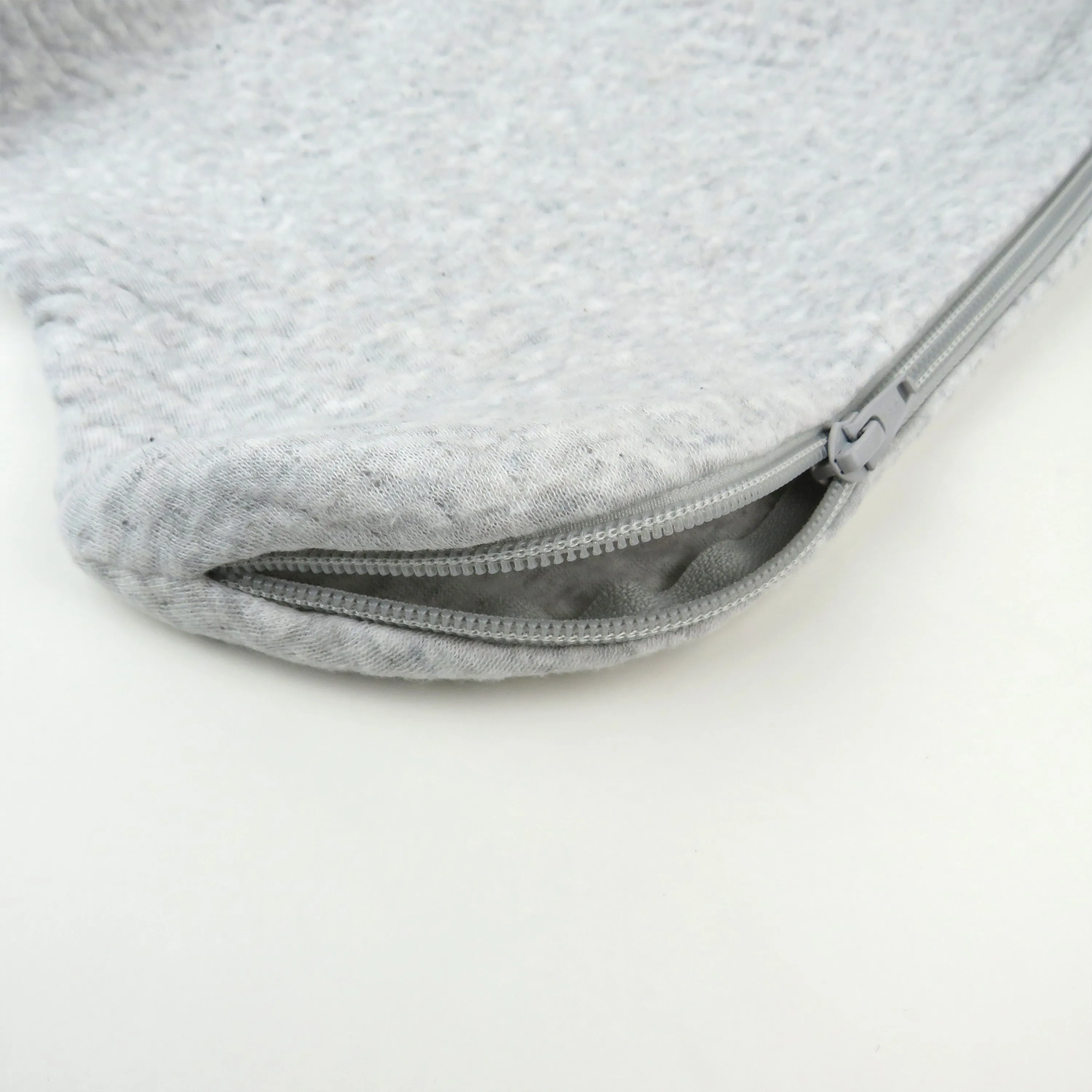 Organic Cotton Matelassé Medium Weight Wearable Blanket