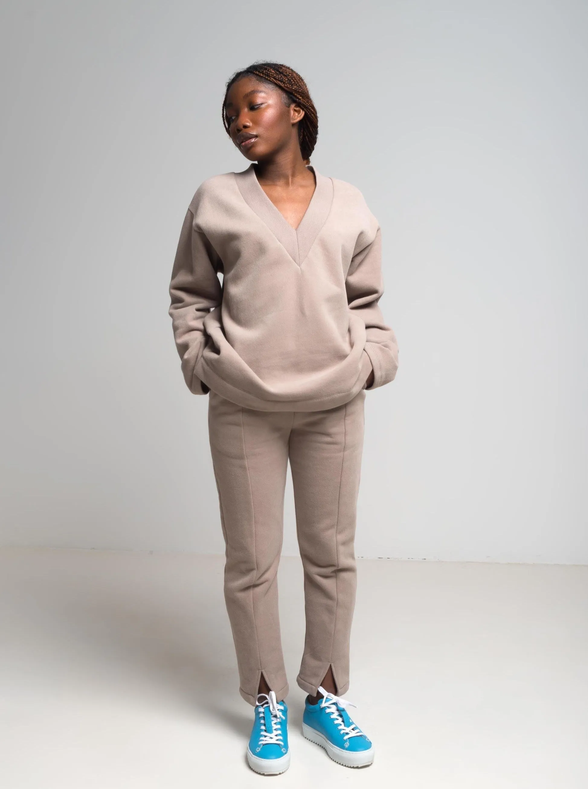 PATZZI taupe sweatpant-M with fabric defect