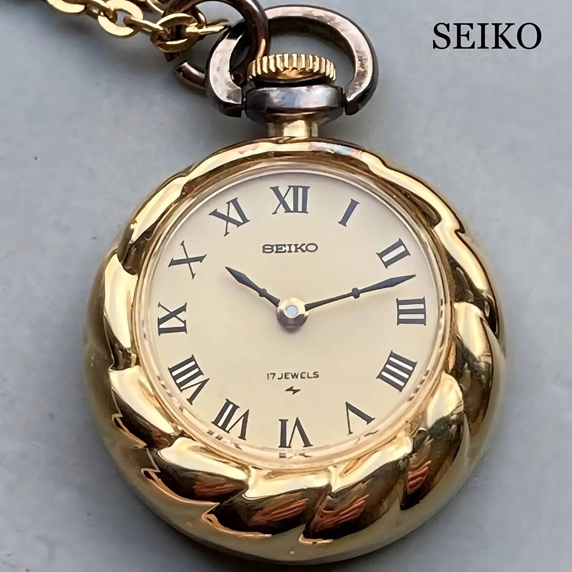 Seiko Pocket Watch Pendant Watch with Chain Case 23mm Vintage Gold