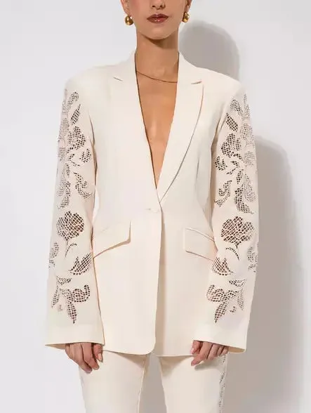 Women’s Cut-Out Paisley Embroidered Single-Breasted Blazer